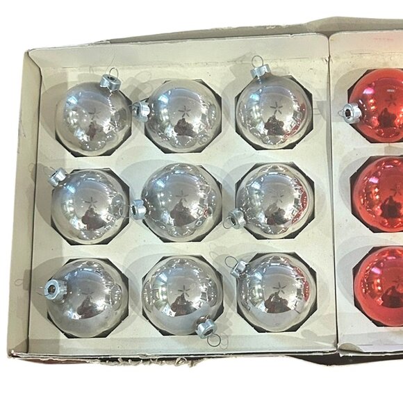 Vintage Fieldcraft/Ornemets Glass Christmas Ornaments Lot of 18 with Box Bright - Picture 7 of 8